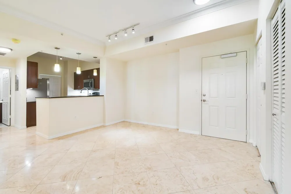 4905 Midtown Lane #2107 Palm Beach Gardens, FL 33418
