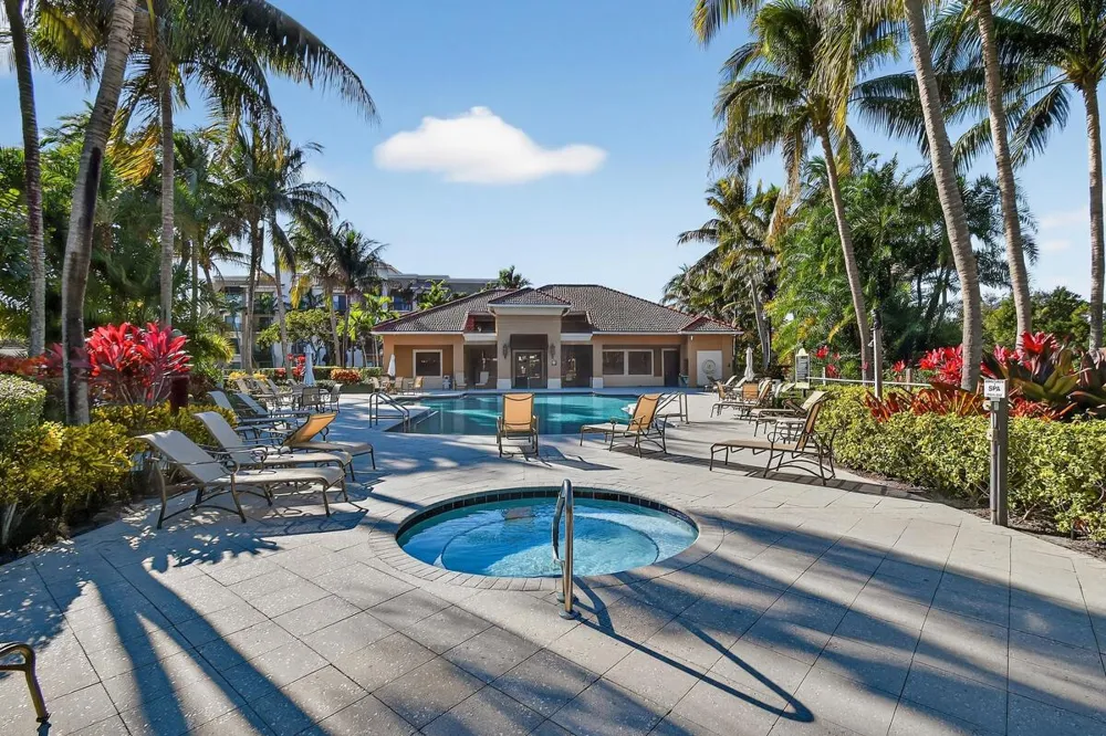 4905 Midtown Lane #2107 Palm Beach Gardens, FL 33418