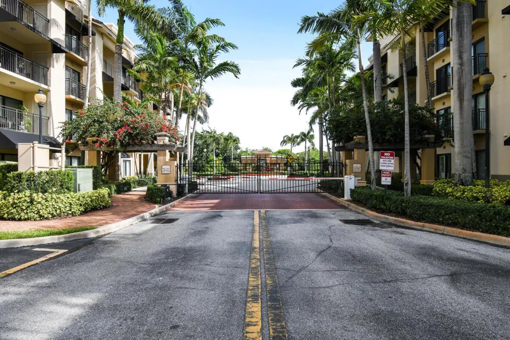 4905 Midtown Lane #2107 Palm Beach Gardens, FL 33418