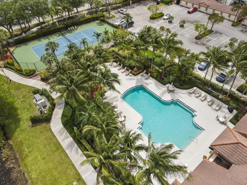 4905 Midtown Lane #2107 Palm Beach Gardens, FL 33418