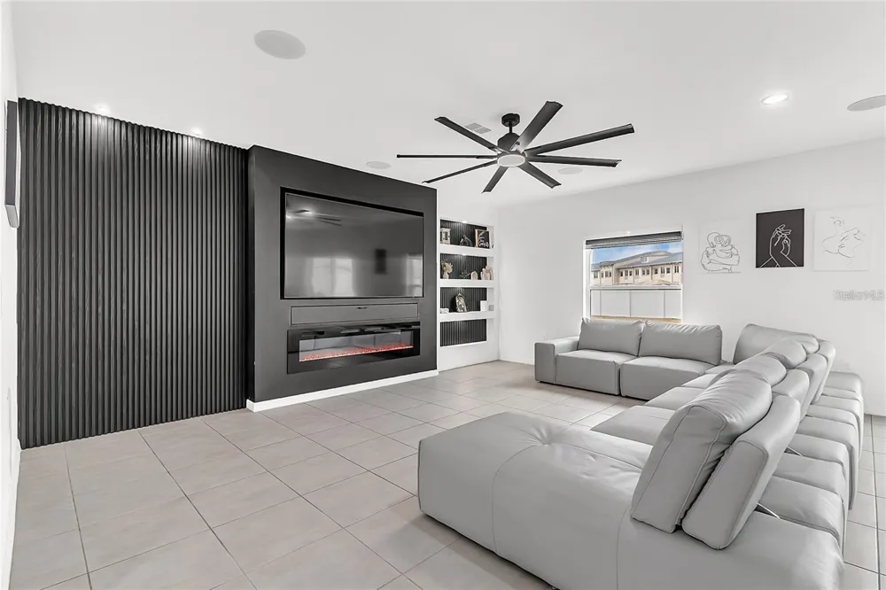 132 CITRINE LOOP Kissimmee, FL 34758
