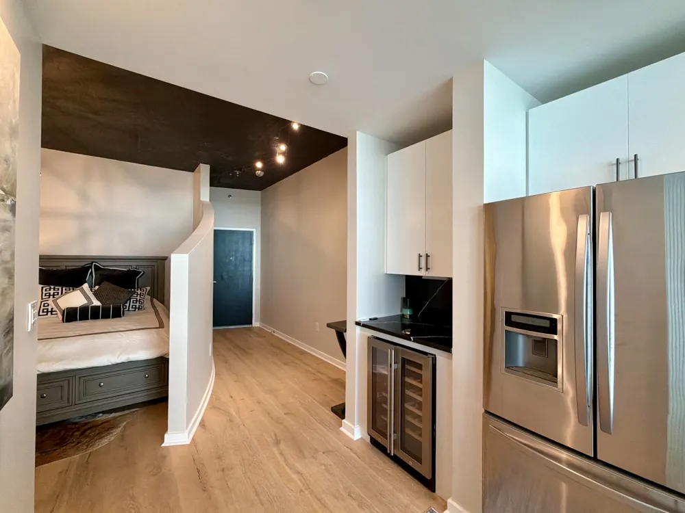 301 Demonbreun St #808 Nashville, TN 37201