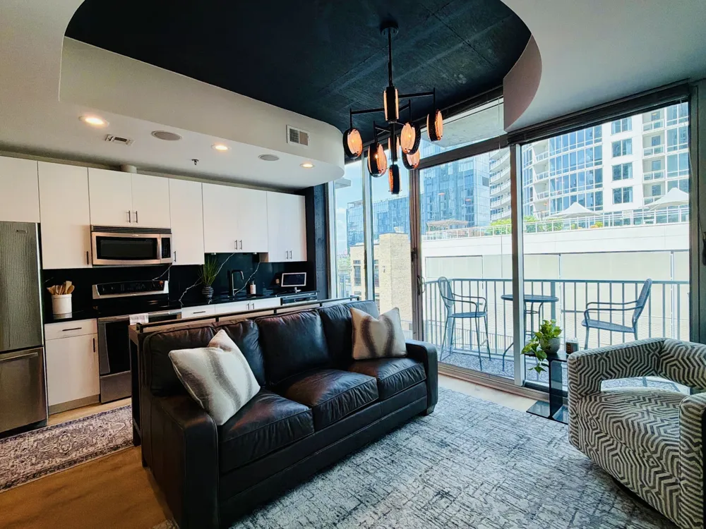 301 Demonbreun St #808 Nashville, TN 37201