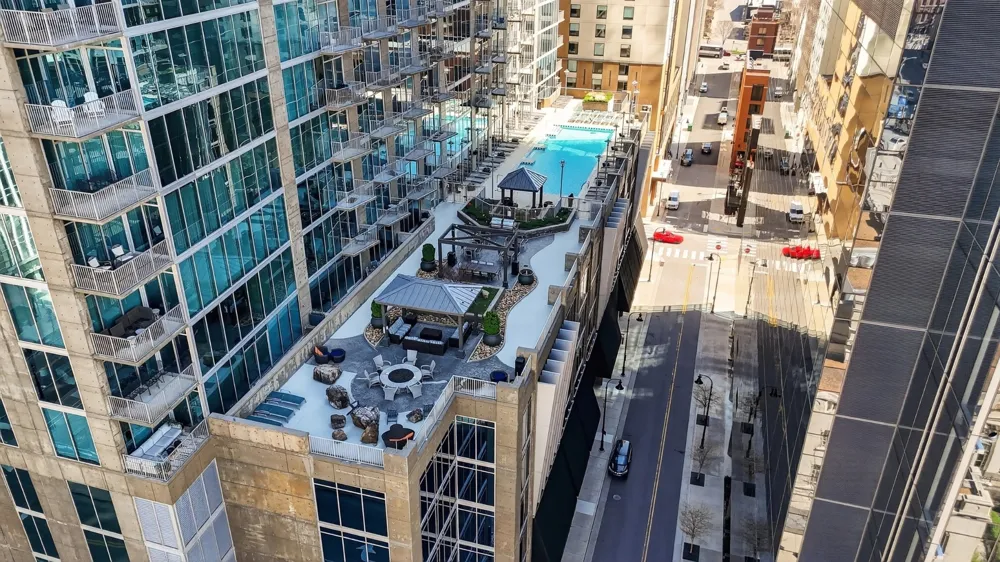 301 Demonbreun St #808 Nashville, TN 37201