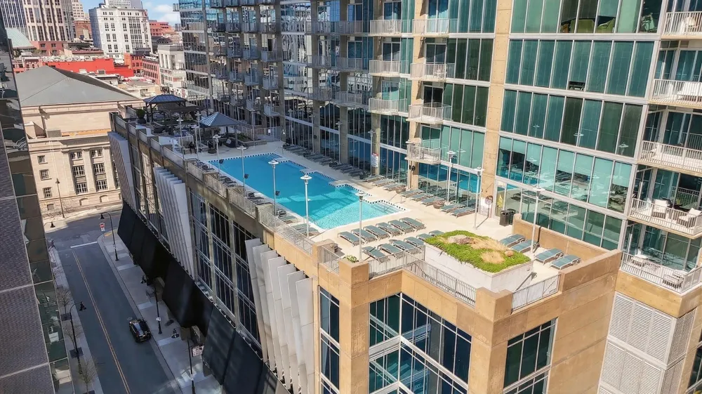 301 Demonbreun St #808 Nashville, TN 37201