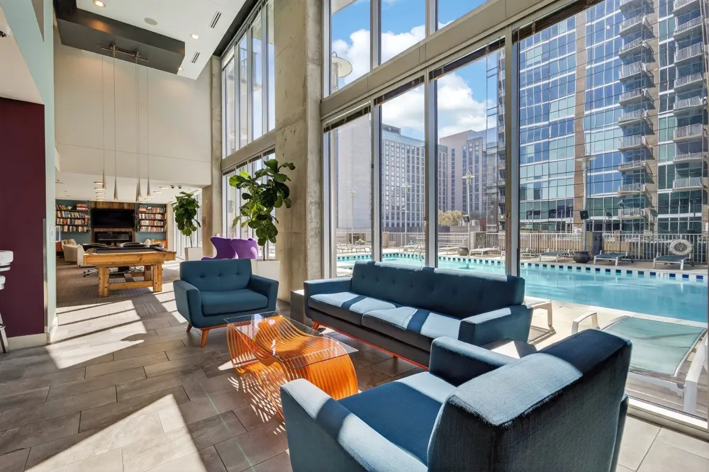 301 Demonbreun St #808 Nashville, TN 37201