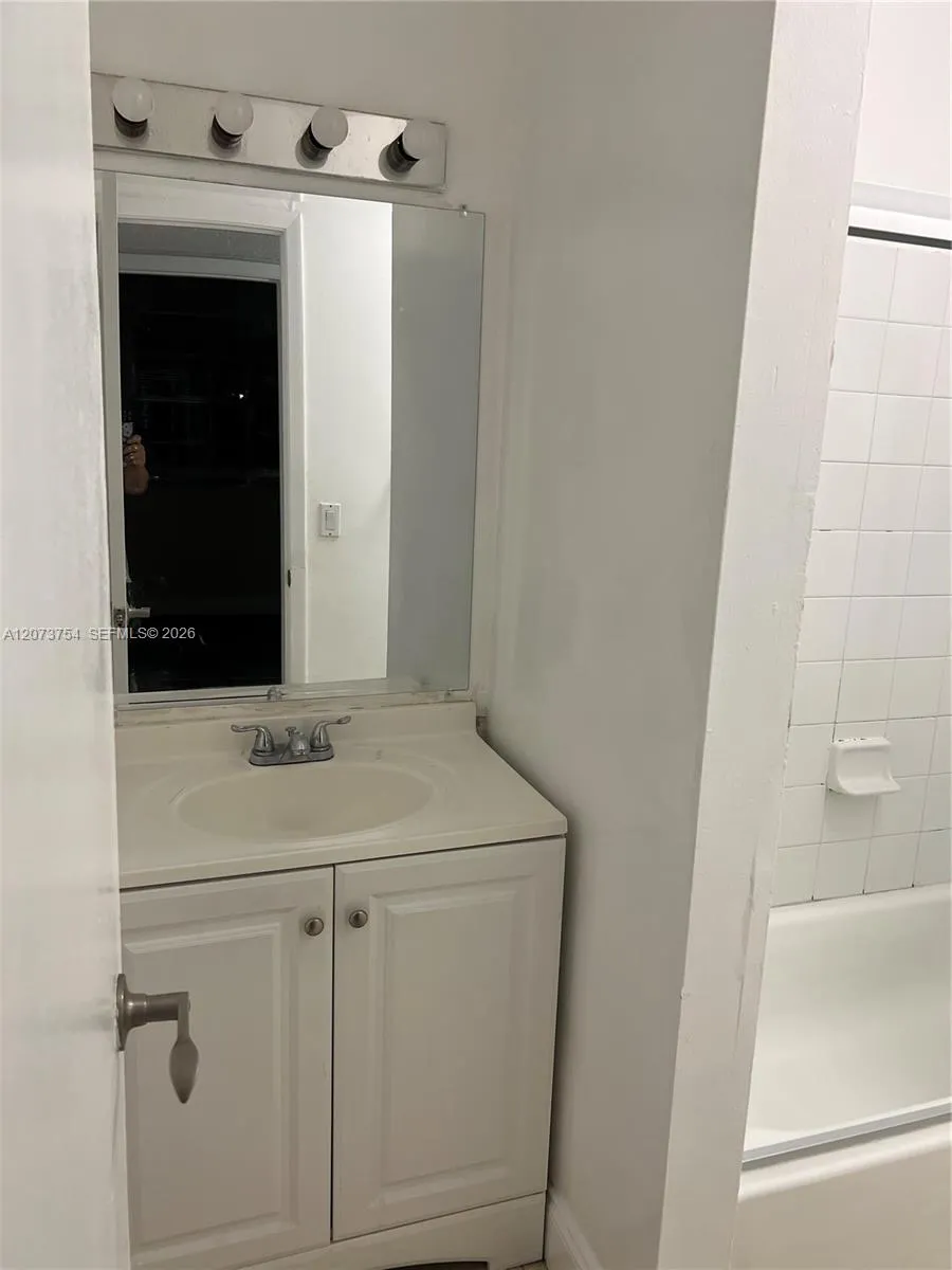 1263 SW 46th Ave #2106 Pompano Beach, FL 33069