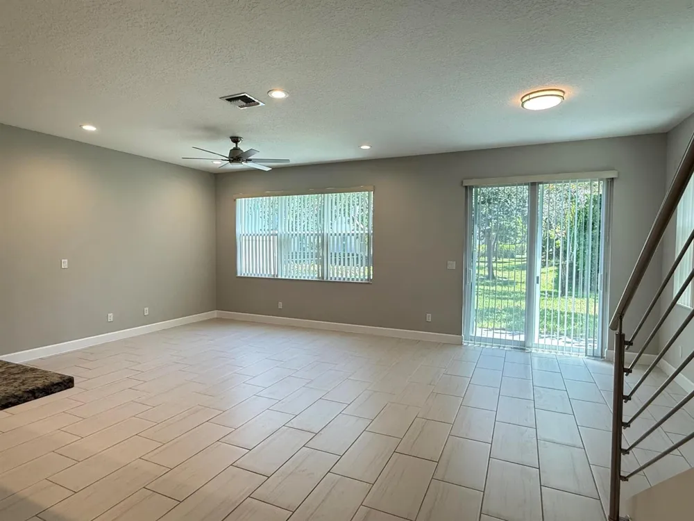9028 Kingsmoor Way Lake Worth, FL 33467