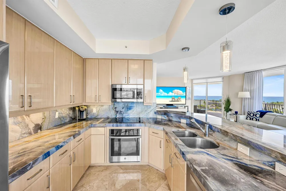 100 S BIRCH ROAD #806B Fort Lauderdale, FL 33316