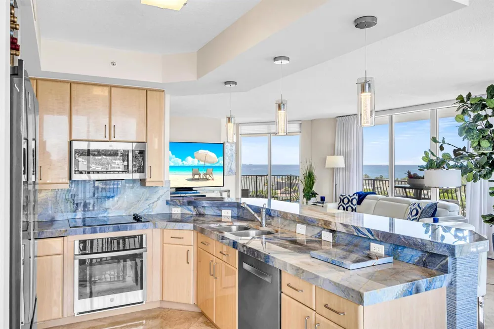 100 S BIRCH ROAD #806B Fort Lauderdale, FL 33316