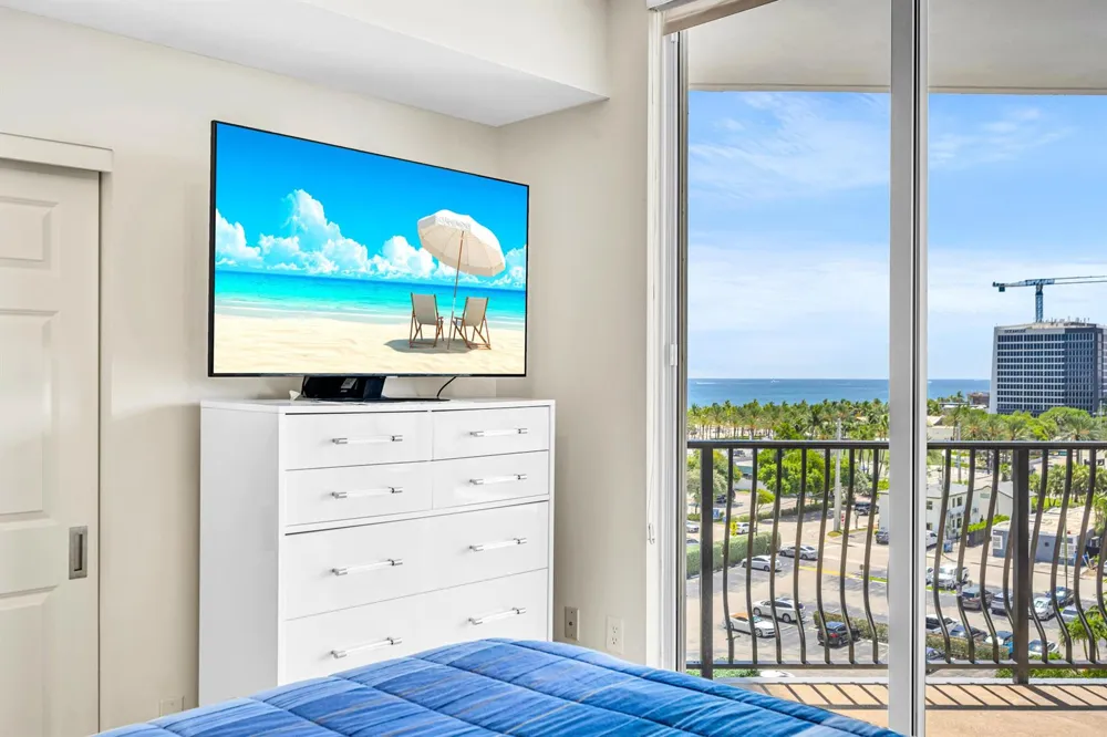 100 S BIRCH ROAD #806B Fort Lauderdale, FL 33316