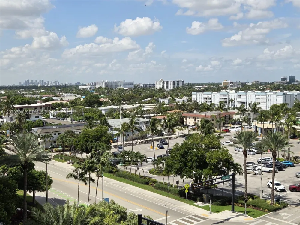 4900 Ocean Blvd #912 Lauderdale By The Sea, FL 33308