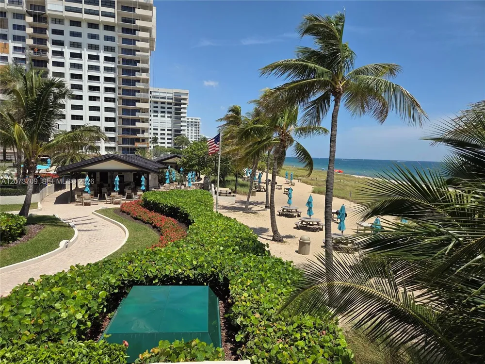 4900 Ocean Blvd #912 Lauderdale By The Sea, FL 33308