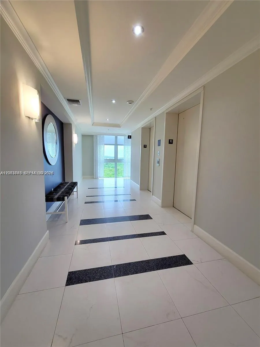 700 E Boynton Beach Blvd #1007 Boynton Beach, FL 33435