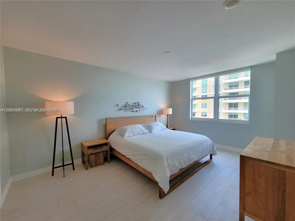 700 E Boynton Beach Blvd #1007 Boynton Beach, FL 33435