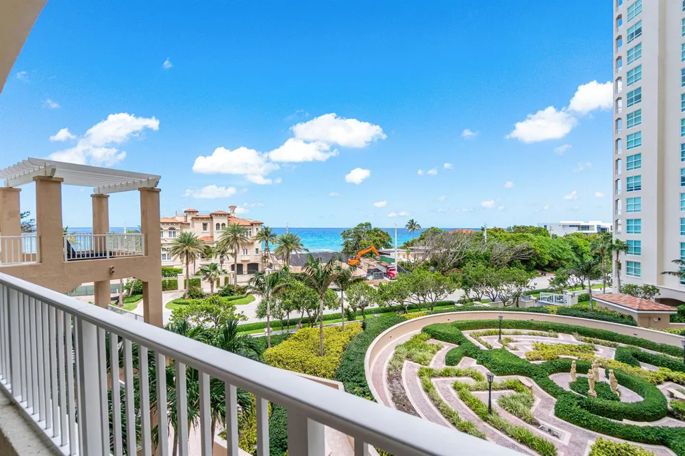 3740 S Ocean Boulevard #407 Highland Beach, FL 33487