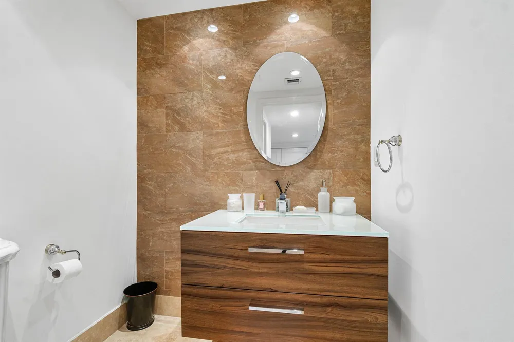 3740 S Ocean Boulevard #407 Highland Beach, FL 33487