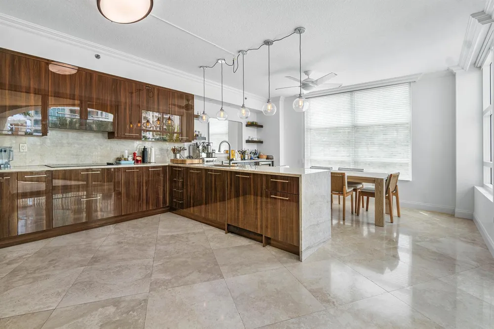 3740 S Ocean Boulevard #407 Highland Beach, FL 33487