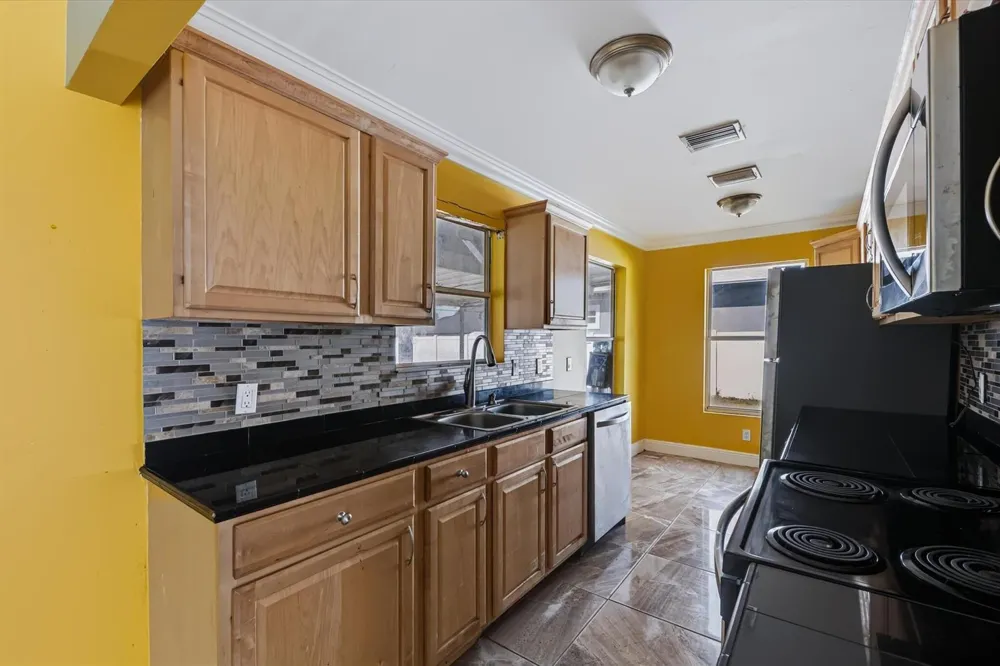 5414 SUNRISE BOULEVARD Delray Beach, FL 33484