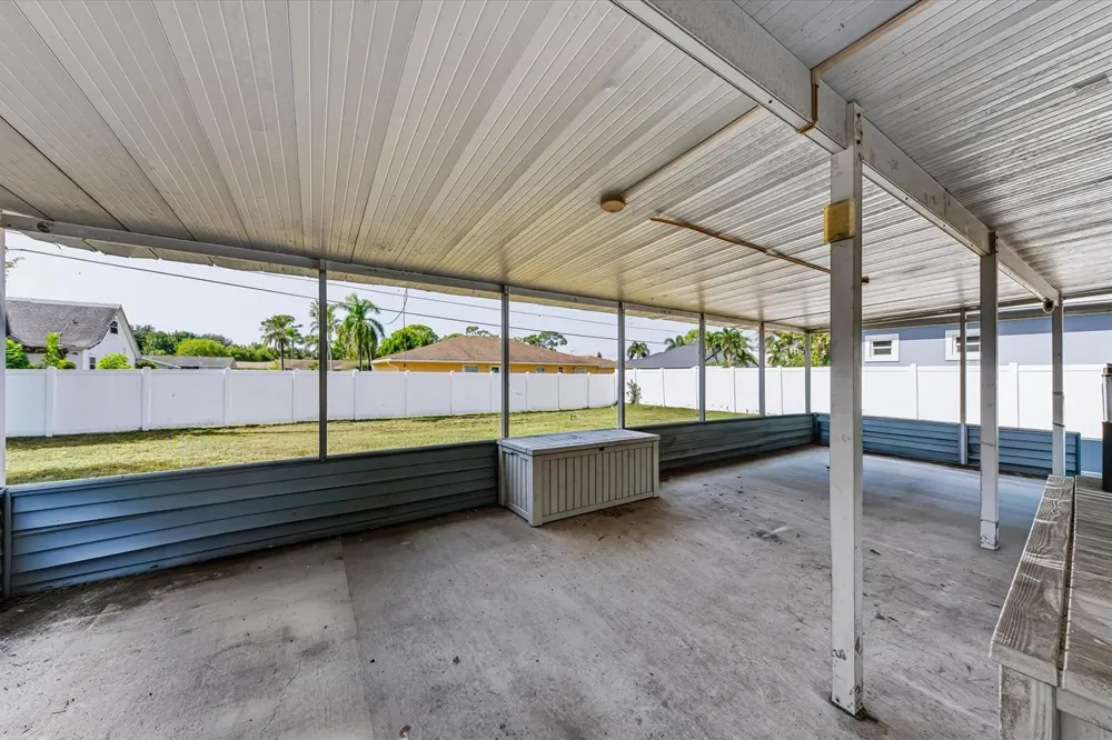 5414 SUNRISE BOULEVARD Delray Beach, FL 33484