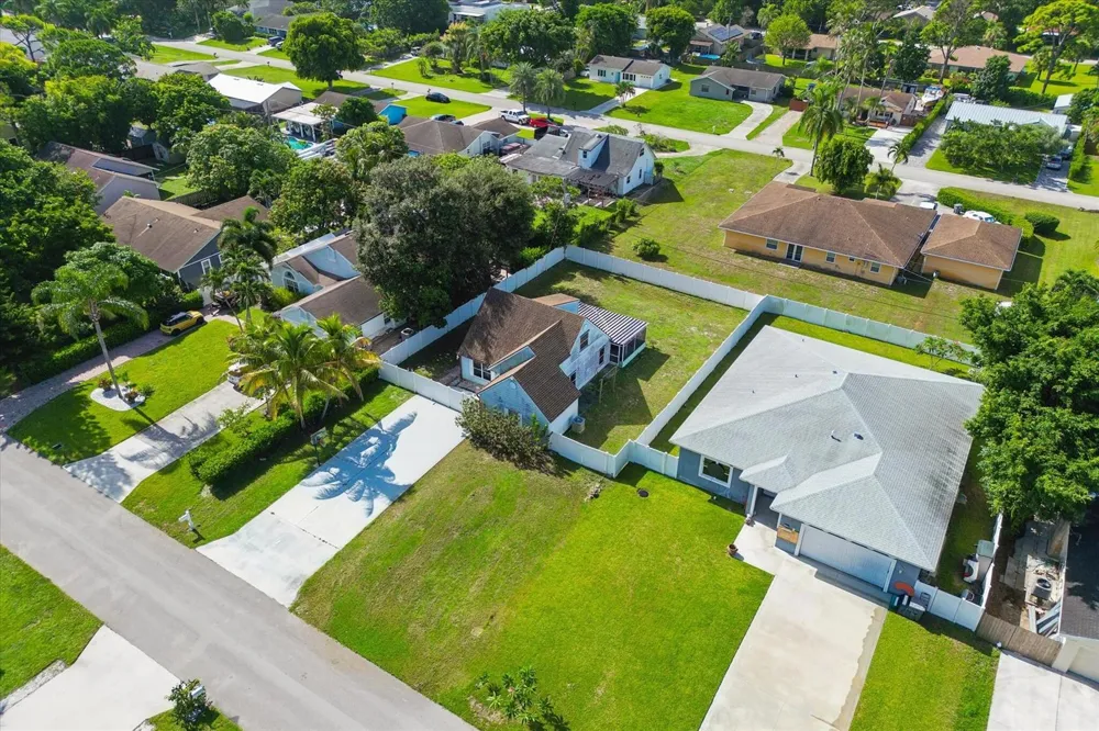5414 SUNRISE BOULEVARD Delray Beach, FL 33484