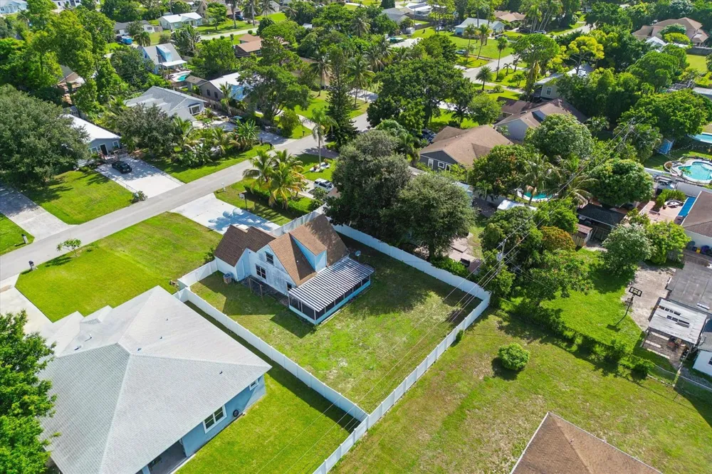 5414 SUNRISE BOULEVARD Delray Beach, FL 33484