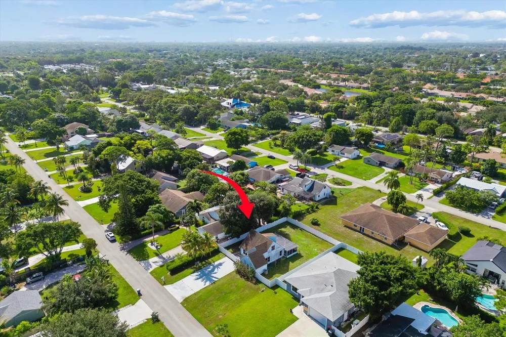 5414 SUNRISE BOULEVARD Delray Beach, FL 33484