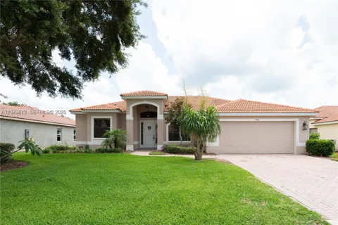 406 Cinnamon Drive