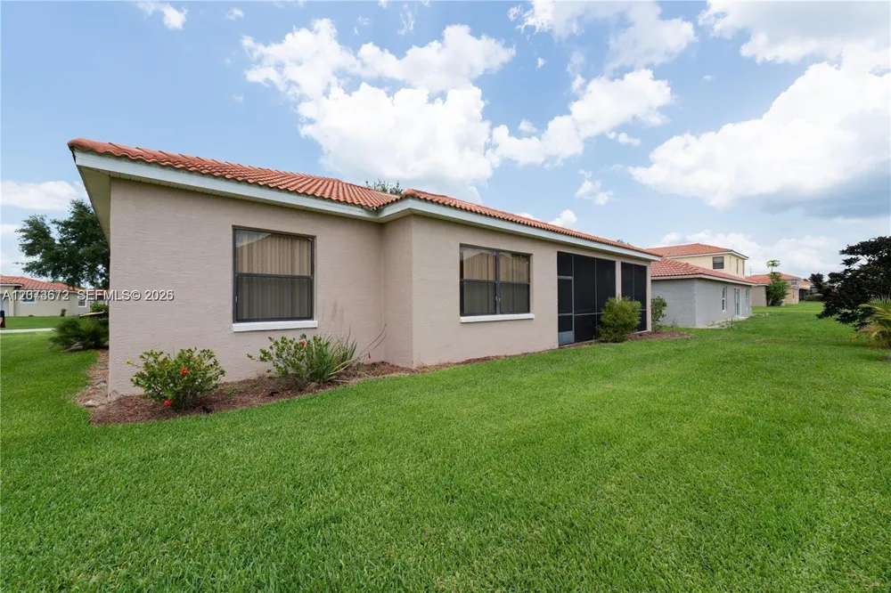 406 Cinnamon Drive Kissimmee, FL 34759