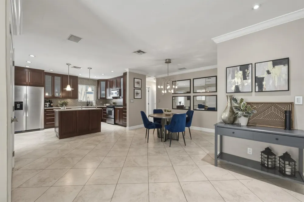 4310 NE 15th Way Oakland Park, FL 33334