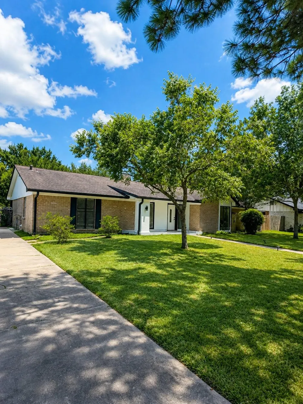 104 Burgundy Lane League City, TX 77573