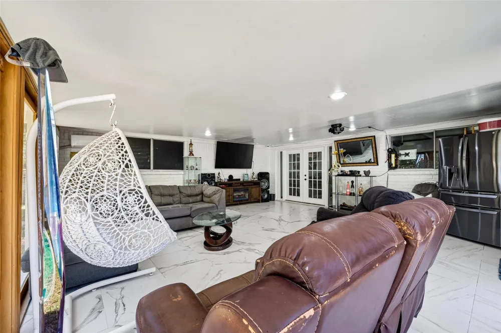 104 Burgundy Lane League City, TX 77573