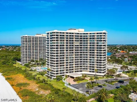 Seaview Court #204