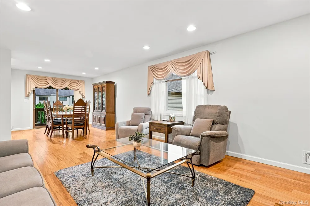 43 Jefferson Oval #A Yorktown Heights, NY 10598
