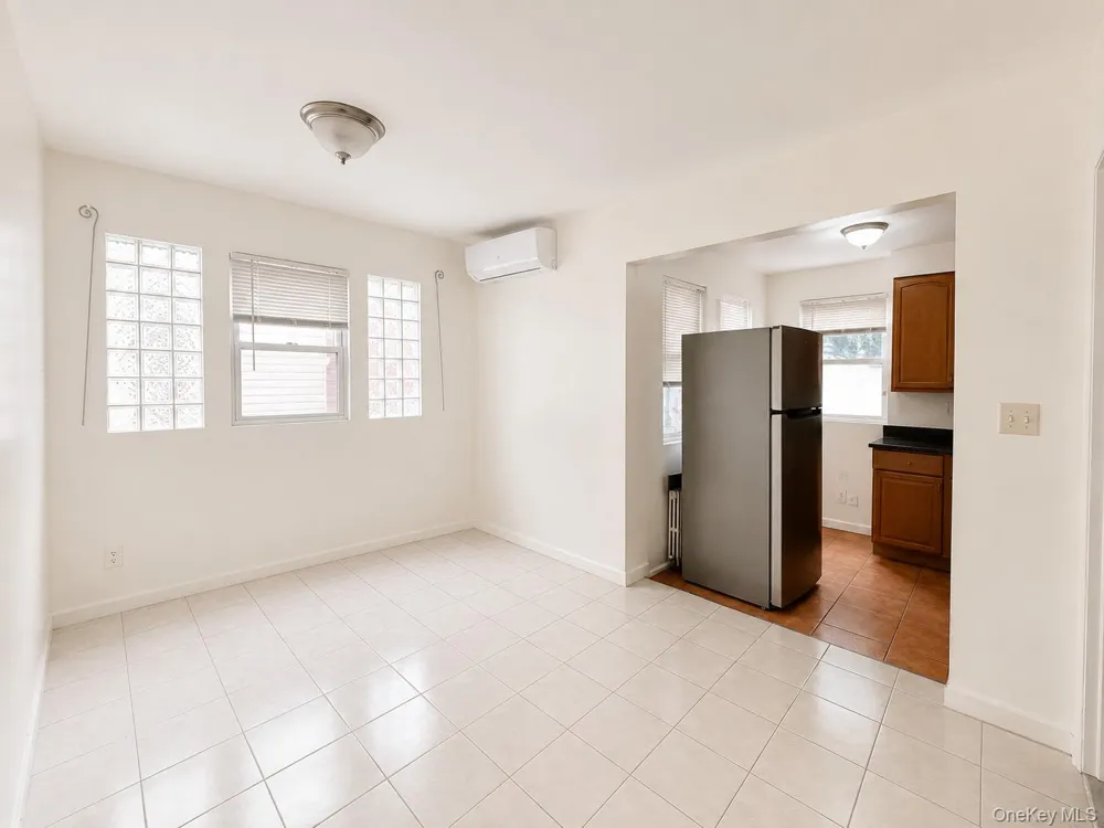 77-18 169th Street #1fl Flushing, NY 11366