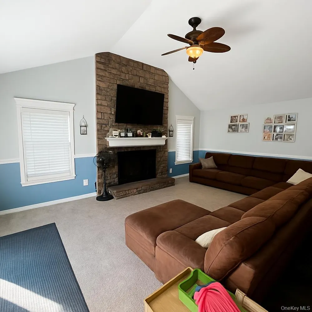 7 Carston Street W Selden, NY 11784