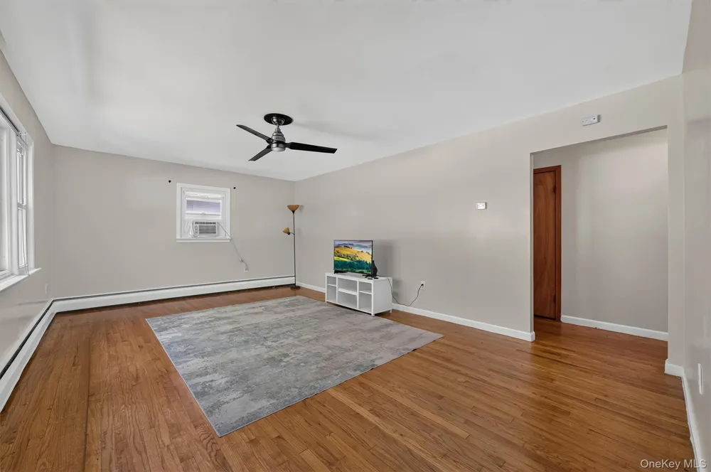 31 Leslie Road Newburgh, NY 12550