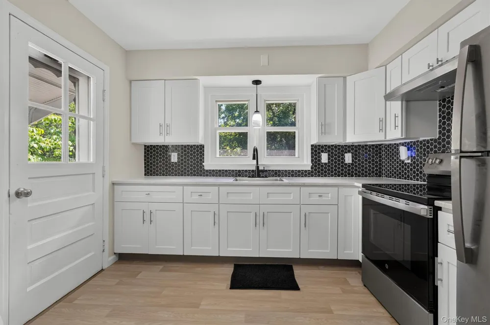31 Leslie Road Newburgh, NY 12550
