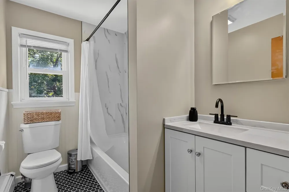 31 Leslie Road Newburgh, NY 12550