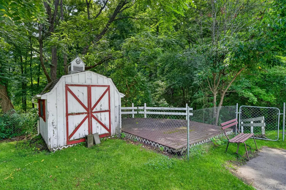 31 Leslie Road Newburgh, NY 12550