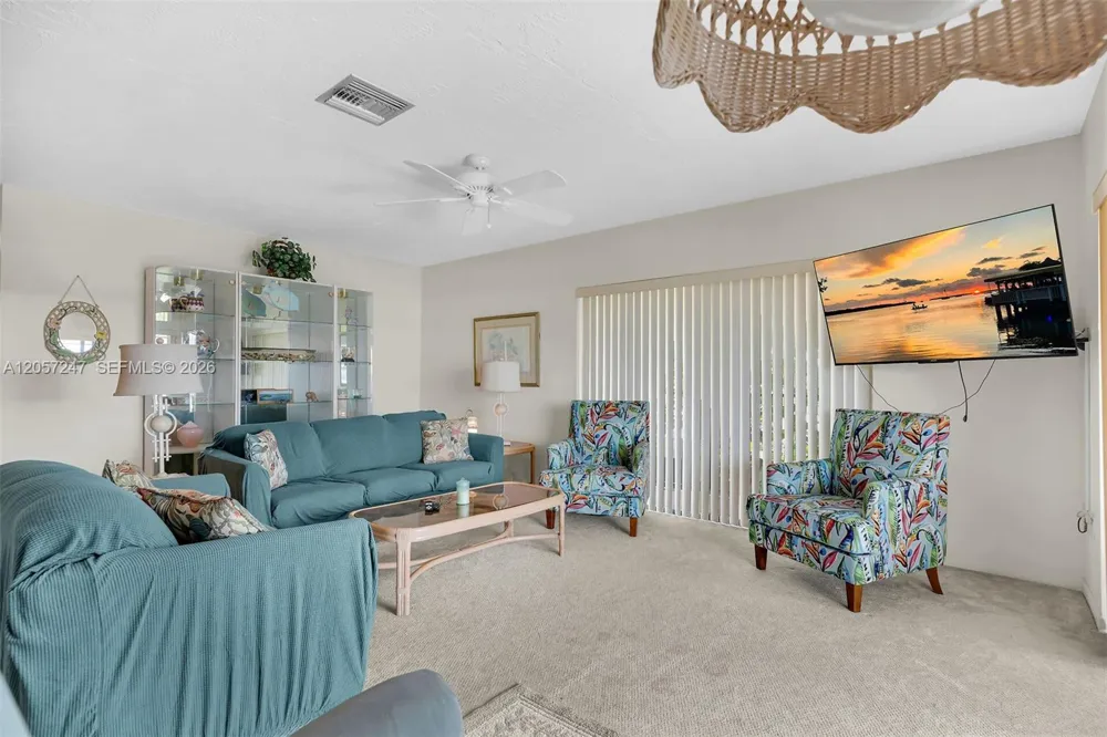 350 11th St Key Colony, FL 33051
