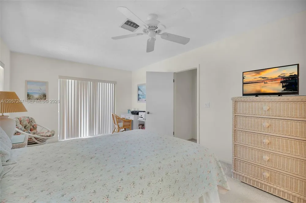 350 11th St Key Colony, FL 33051