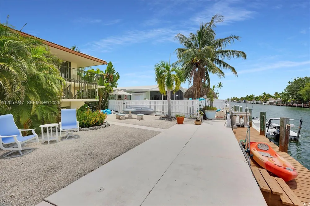 350 11th St Key Colony, FL 33051