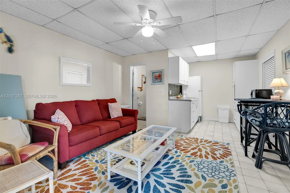 350 11th St Key Colony, FL 33051