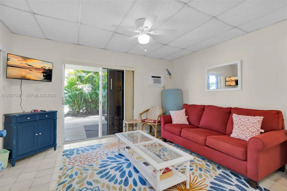 350 11th St Key Colony, FL 33051