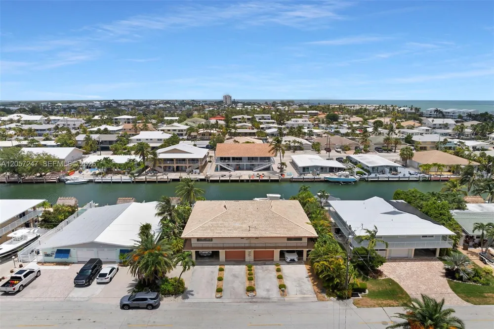 350 11th St Key Colony, FL 33051