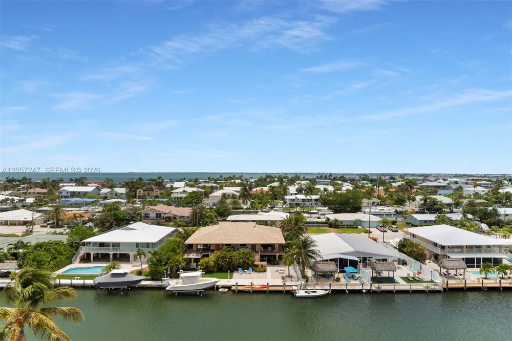 350 11th St Key Colony, FL 33051