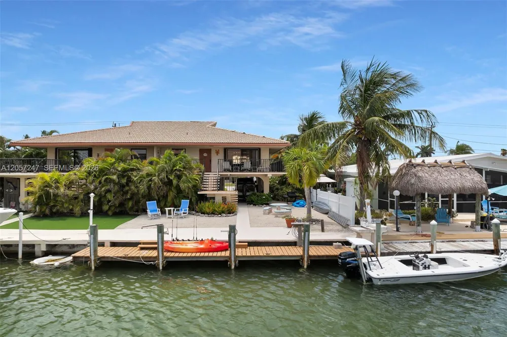 350 11th St Key Colony, FL 33051