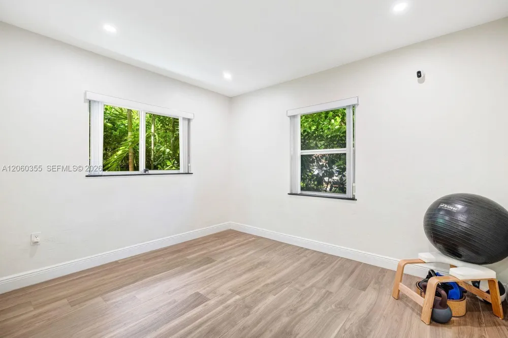 815 Monterey St Coral Gables, FL 33134
