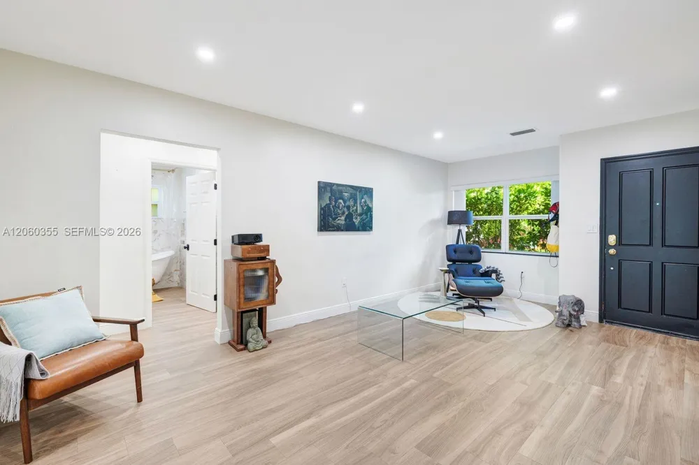 815 Monterey St Coral Gables, FL 33134